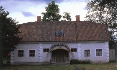 Hus
Tuna

090401/KG