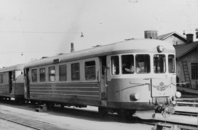 Sista smalspårståg från Västervik juni månad 1964.   