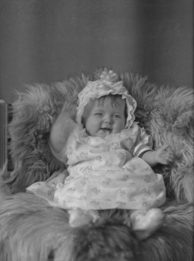 Ester Pettersson  (flicka)
Horn


Dok.080602/RS