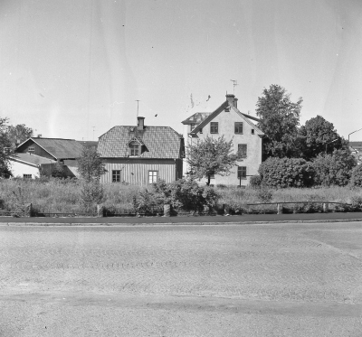 Storgatan / Bondebygatan
- Tunaborg med flygelbyggnad, revs hösten 1979 -

Dok.110401/KG