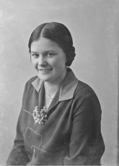 Fr. Vivian Lönngren
Telefonstation



Dok.080402/RS