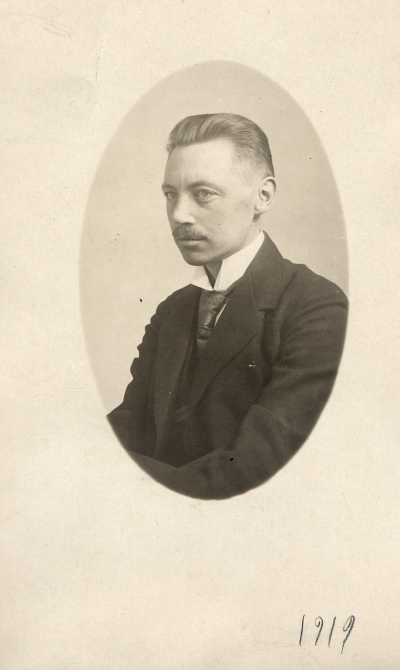 " Så såg man ut under svältperioden " ( våren 1918 )

Erik Wahlberg