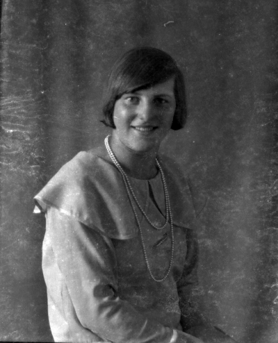 Linnea Carlsson
Solnebo
Slättfall.



Dok.080407/RS