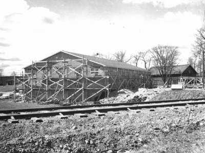 Lastbilscentralen bygges. 