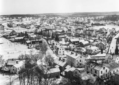 Vy över Storgatan från kyrktornet

Dok.100531/KG