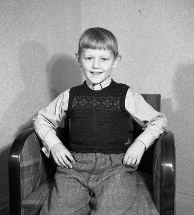 Tore Lundgren med familj

Dok.110127/KG