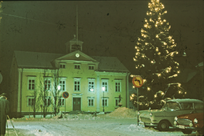 Stad i ljus 
torget Rådhuset 

090402/KG