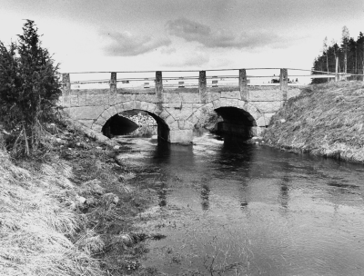 Vägarbete vid Höslätts by i Locknevi 1980.