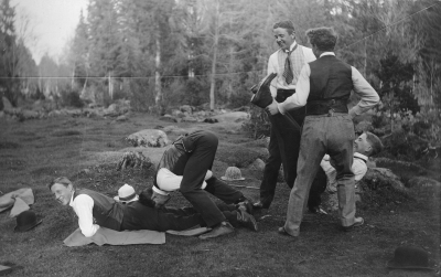 " Spänna kyrka " eller " Klyva trinn "