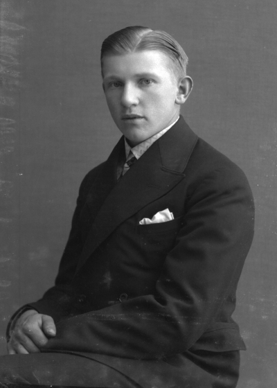 Hans Andersson
Vennebjörke
Södra Vi



Dok.080407/RS