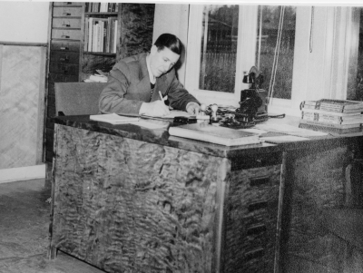 Tage Köhler Disponent.         