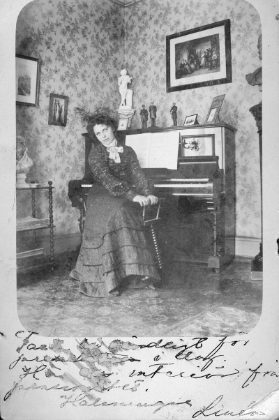 ...?? Hälsningar Linea 