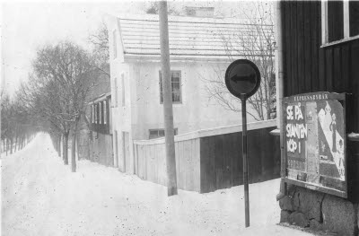 Stångågatan
Bilder från Bergstens som drev både åkeri och leksaksaffär. 

Vissa av bilderna publicerade i kategorin Adderade bilder 2021