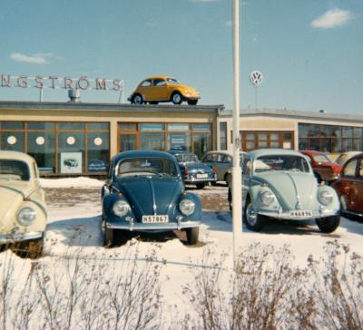 Engströms Bilaffär 1967 kommunens förråd låg sedan, år 2012 är det stora butiker.  