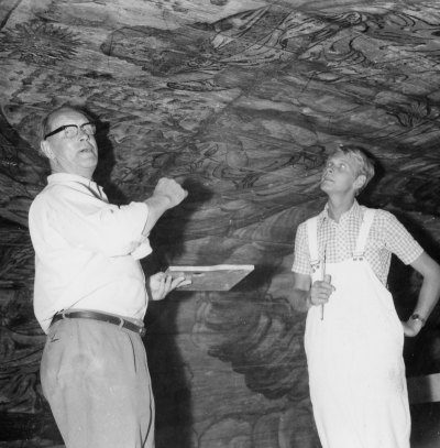 Djursdala kyrka. Konservator Bengtsson o. son, Linköping, arbetar med takmålning i  Djursdala kyrka.  