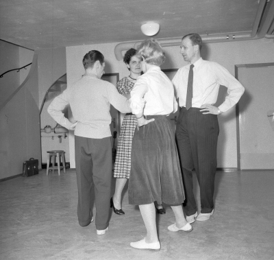 Folkdans

Dok.110526/KG