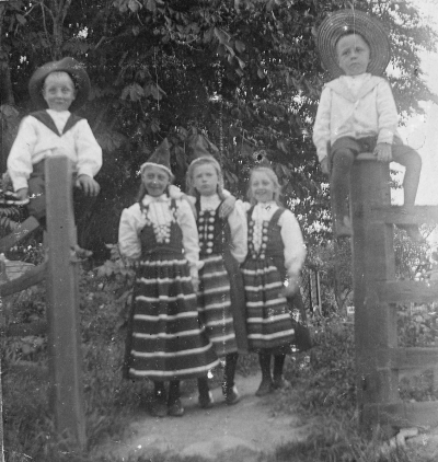 Torsten Wahlberg, Brita Wahlberg, Tekla K, Kerstin Wahlberg, Gustaf-Adolf Wahlberg
