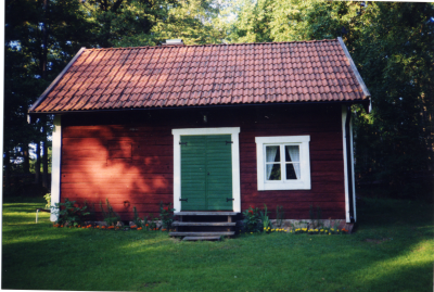 Brunnsparken Södra Vi

Smedsbäcken byggt 1743 flyttat till parken 1986