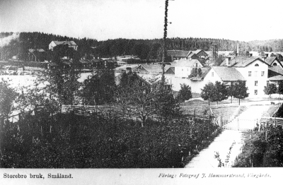 Omkring 1910 Syratormet till cellulousafabriken ** Midsommarstång vid [---]      T.E.