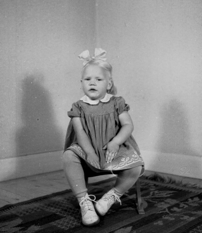 Ingvar Anderssons dotter

Dok.111021/KG