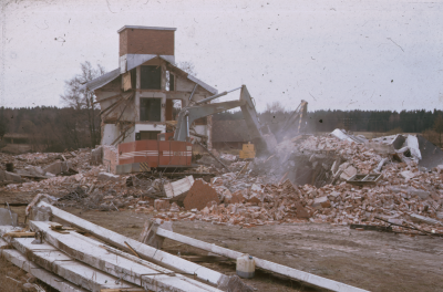 Karlbergs garveri rivs

090507/KG