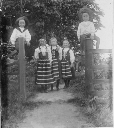 Torsten Wahlberg, Brita Wahlberg, Tekla K, Kerstin Wahlberg, Gustaf-Adolf Wahlberg

