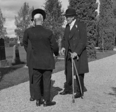 1?, 2 J.A. Bergstén, Stensborg Djursdala.   