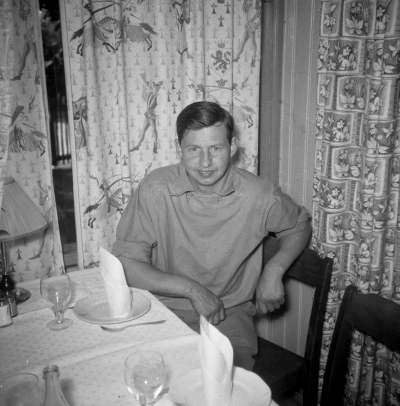 Gösta " Snoddas " Nordgren i Vimmerby

Dok.110201/KG