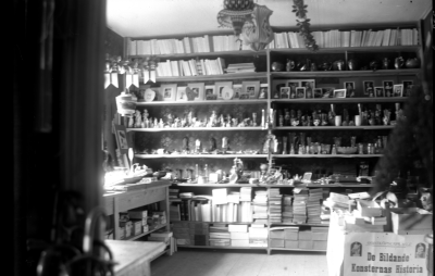 Halldéns Bokhandel, Storgatan