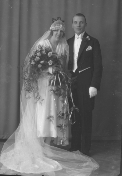 Brudpar Åberg Claesson
Pingtsdagen 


Dok.080612/RS