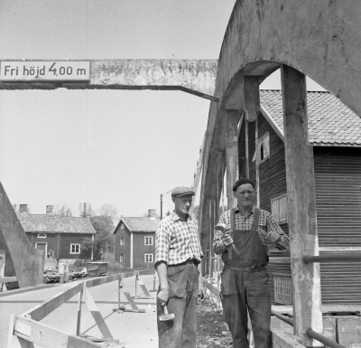 Väg och brobygge Storebro

Dok.110329/KG