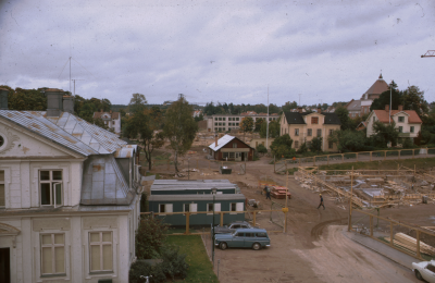 Gamla Polisstation bygget av Domushuset och Biblioteket Samskolan / Tullportskolan. Domus invigdes september 1972

090514/KG 