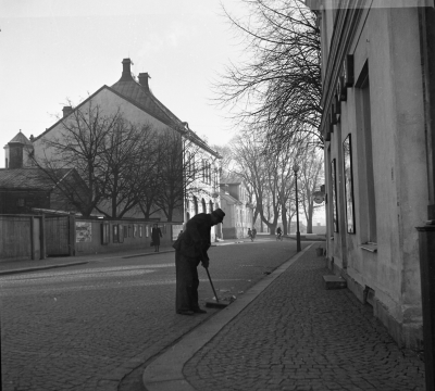 Gatsopning,
Storgatan österut mot kyrkan.
Hörnet Stora Torget - Storgatan
John Hagman