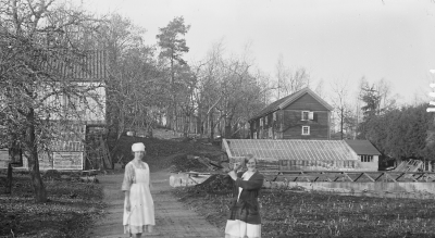 Hällebacka

Många av bilderna i mappen Hällebacka kan lika gärna vara tagna kring Lidhem Locknevi.