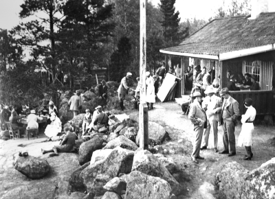 Krönbaden  1. - 2. - 3. - 4. Axel Almer, Plåtslagare D.K. Ordf. 5. - 6. - 7. -             T.E.