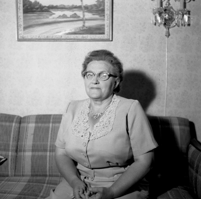 Vaktmästare Jonassons fru 

Dok.110621/KG