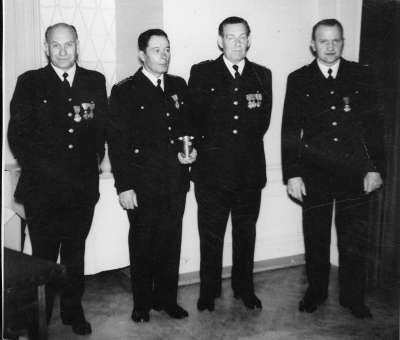 1955-jubileet. Från vänster 1. Staffan Wettermark Förman, 2. Folke Lönngren Brandchef, 3. Douglas Wistrand Vice Brandchef, 4. Hilding Nilsson Förman.