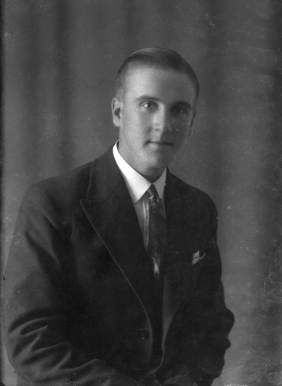 Sigurd Johansson
Fågelhem



Dok.080515/RS