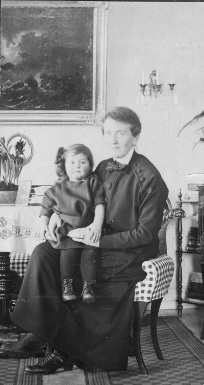 Greta Gröndahl och Anna Tisell.          