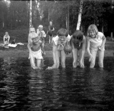 Nossenbadet

Dok.110207/KG