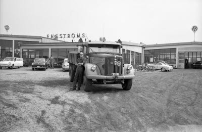 Engströms bilfirma Nils Svensson
21 / 8 - 65