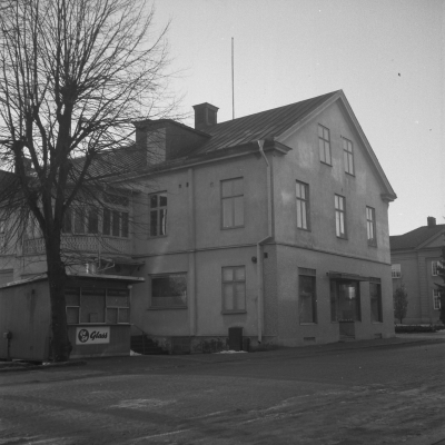 Torget
- gamla tingshusets baksida - 

Dok.110405/KG