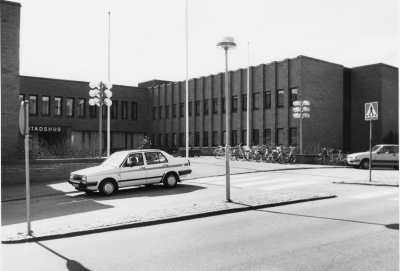 Stadshuset.
Stångågatan