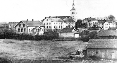 Från kyrkogården 1904.   T.E.