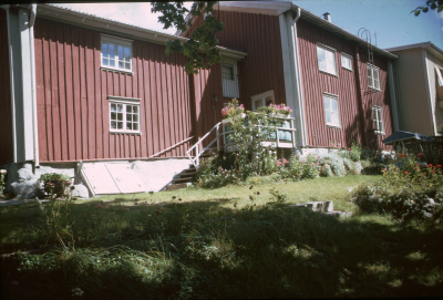 Tenngjutargården

090402/KG