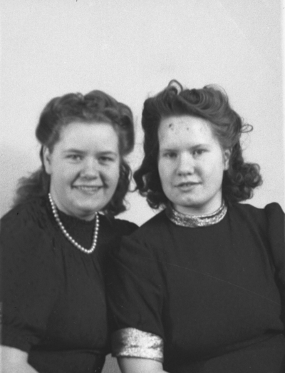 Hammargren (flickor) Laila och Ulla



Dok.080612/RS