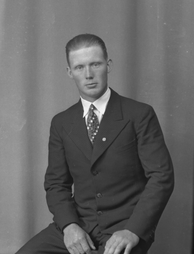 Paul Andersson
Stång.



Dok.080402/RS