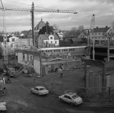 Domus bygger nytt

Dok.111019/KG