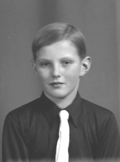 Karl-Gunnar Eriksson ("Jollan", Kampen)



Dok.080701/RS