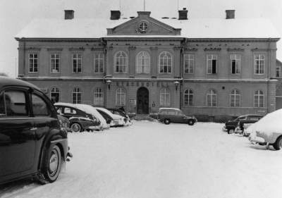 Torget Stadshotellet

Dok.100525/KG
